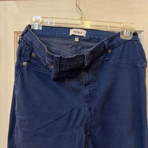 Pistola size 28 blue super stretch jeans straight leg